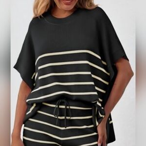 Fisoew Black & Cream Striped Knit Tunic Top Oversized Small - New With Tags